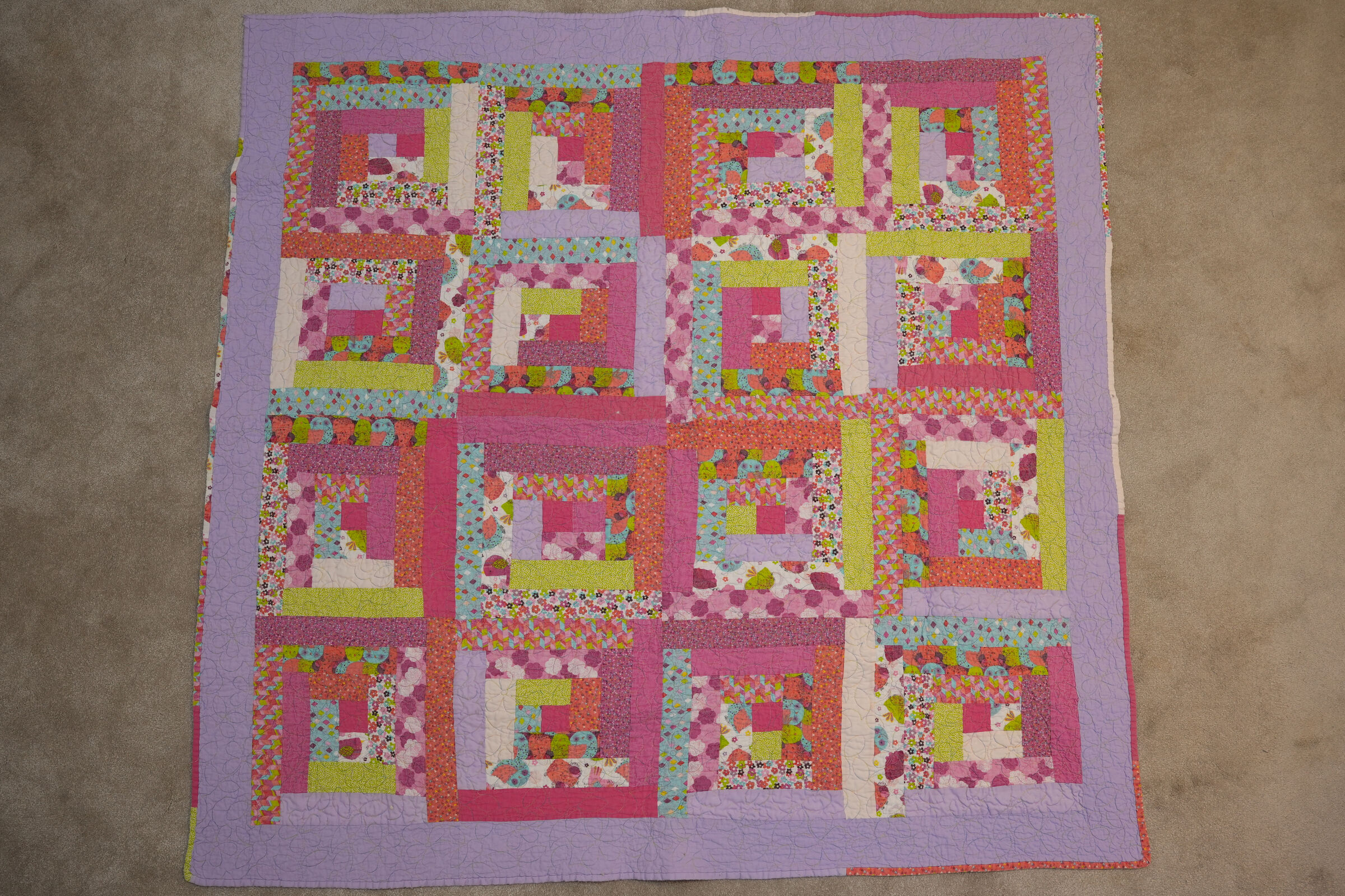 First Machine Sewn Log Cabin Quilt 2018