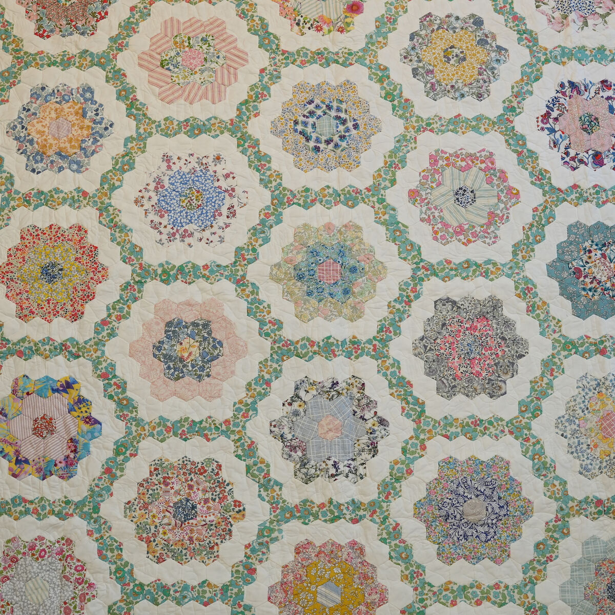 Liberty Hexagon Patchwork Quilt 2022