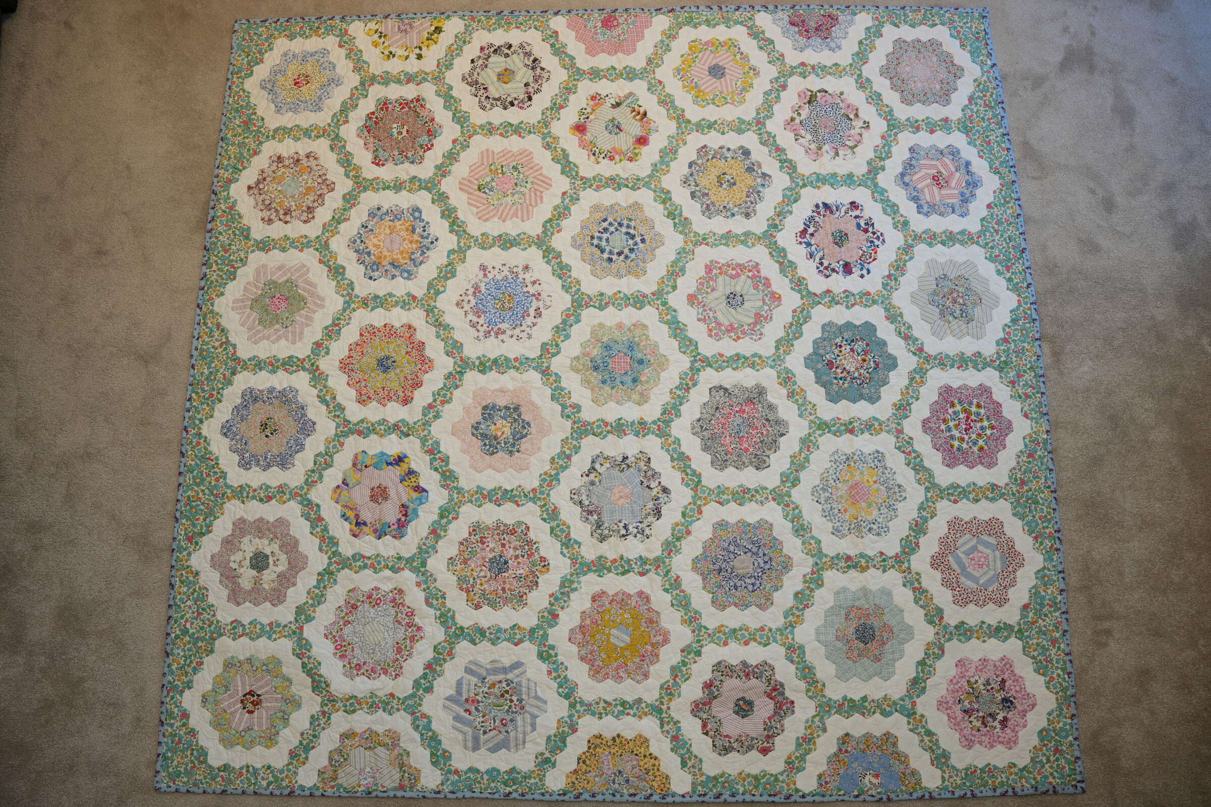 Liberty Hexagon Patchwork Quilt 2022